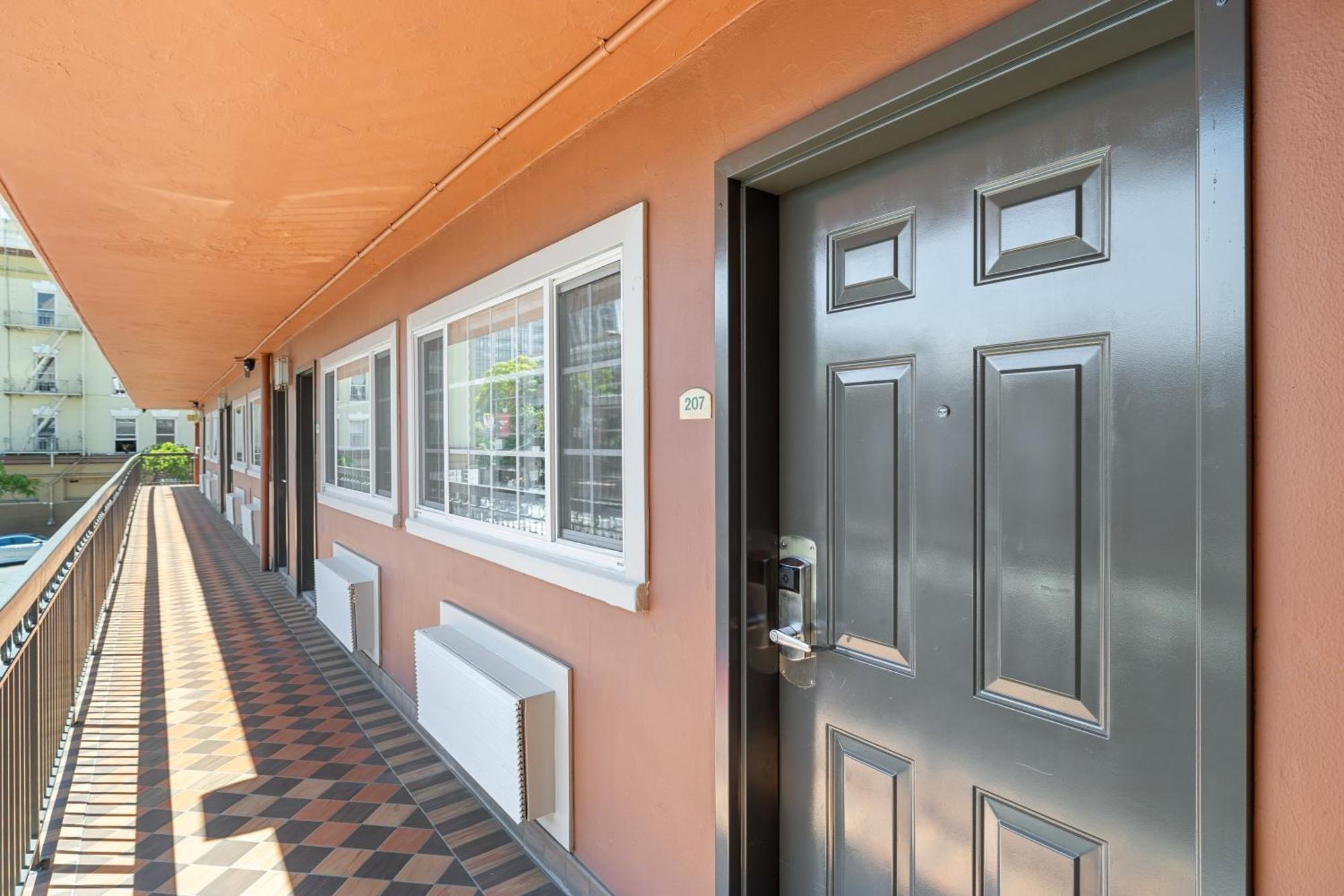 Alexis Park San Francisco Hotel Exterior photo